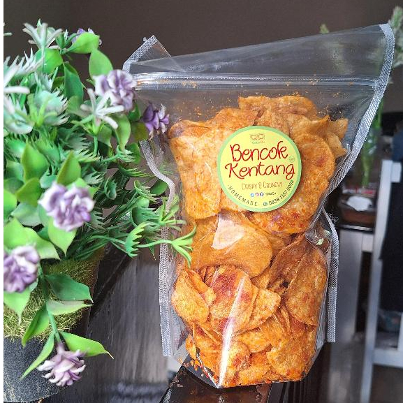 

Keripik Kentang - BENCOK - Home Made - Khas Betawi - Kualitas Premium - Rasa Spesial - Bumbu Alami - Pouch 150 gr