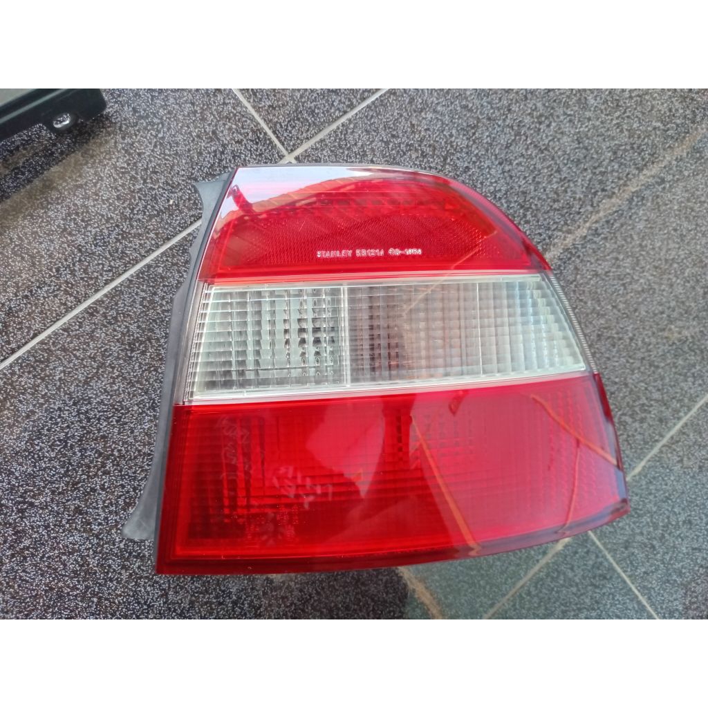 stoplamp honda accord cielo tahun 1994-1995 sebelah kanan