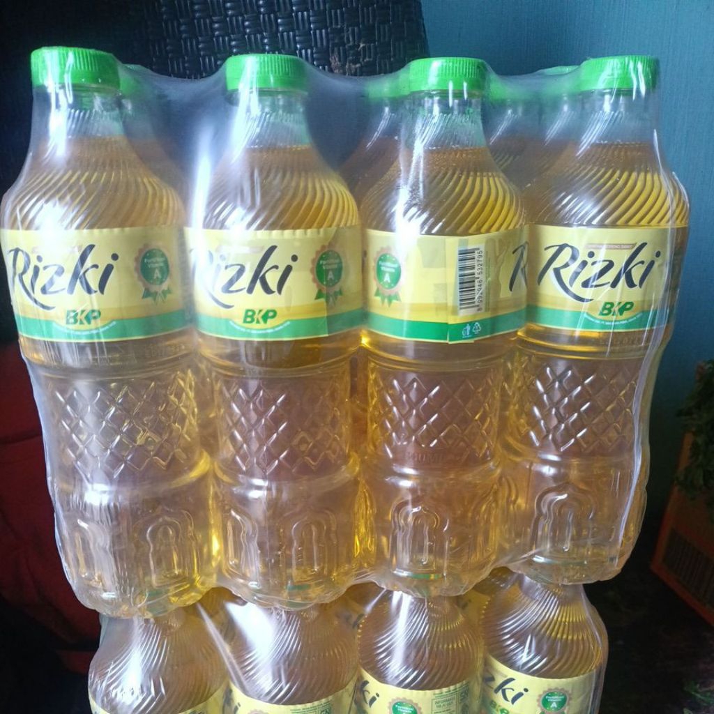 

Minyak Goreng Rizki 1 karton, Kualitas Terjamin & Harga Terjangkau