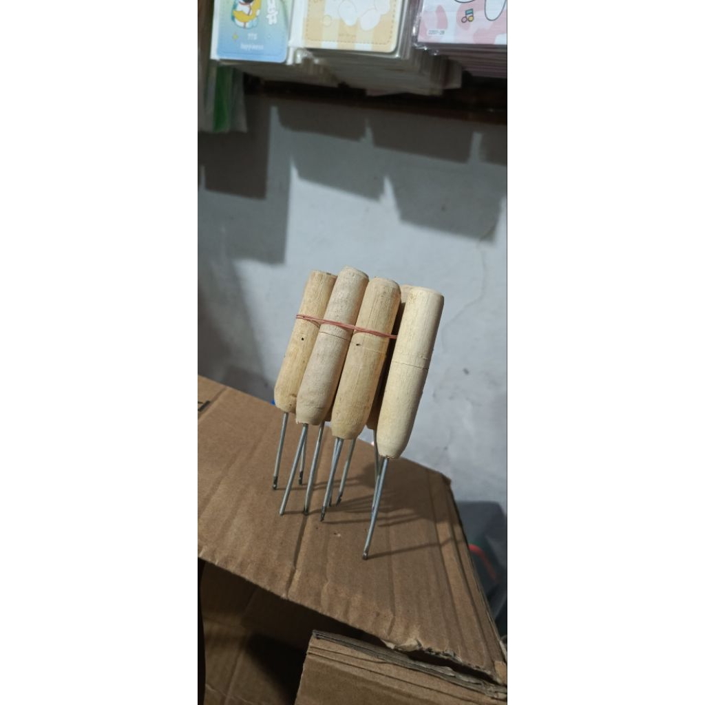 jarum sol sepatu / jarum jahit sepatu / jarum serbaguna