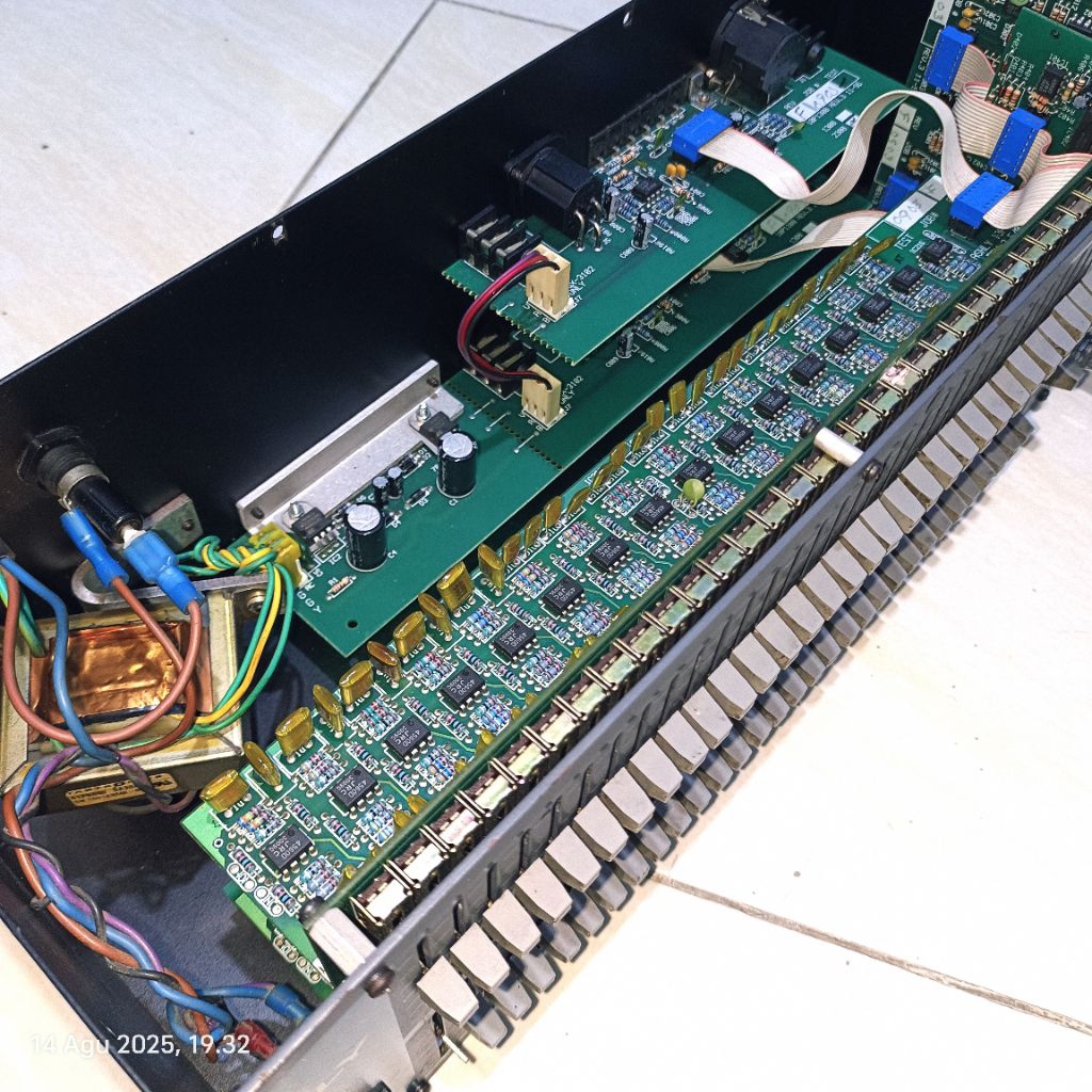 EQUALIZER ASHLY GQX3102 ORI USA