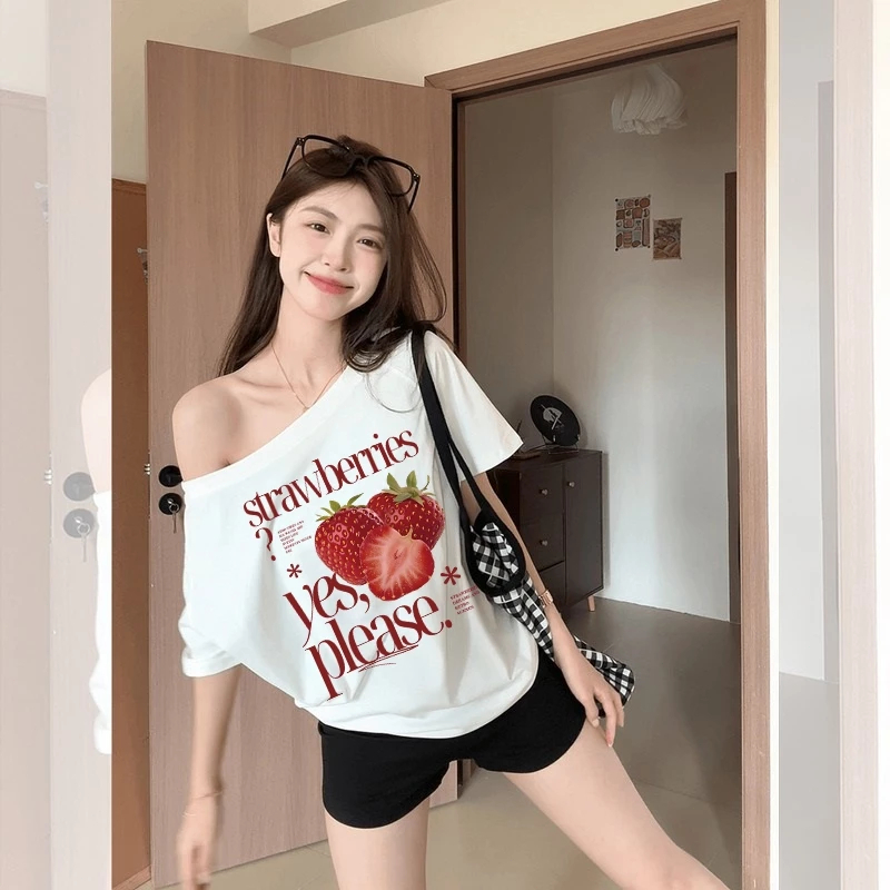 Remay. motif stroberi Offshoulder Top Lucu untuk Wanita Desain Musim Panas Atasan Off Shoulder retro