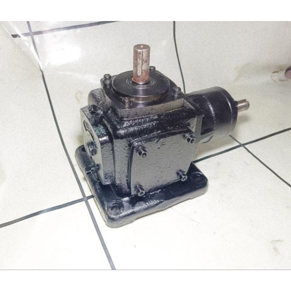 Reducer Bevel gear EuySUNG Rasio 1:2  As19mm