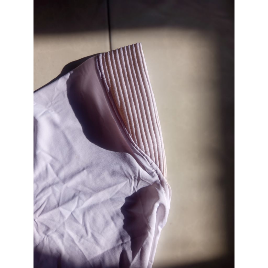 hijab/krudung instan amanda warna putih