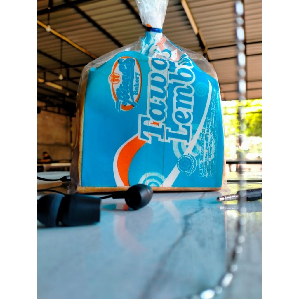 

roti tawar kuncir lembut friends bakery promo