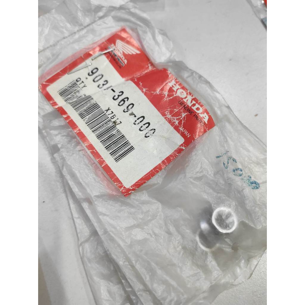 mur segitiga atas gl 100 ori