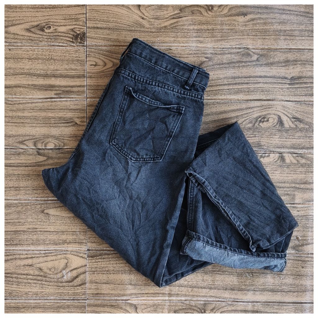 LONGPANT JEANS WARNA ABU TUA COMMA SHOP HW BAGGY LOOSE SIZE-31 YRHN8