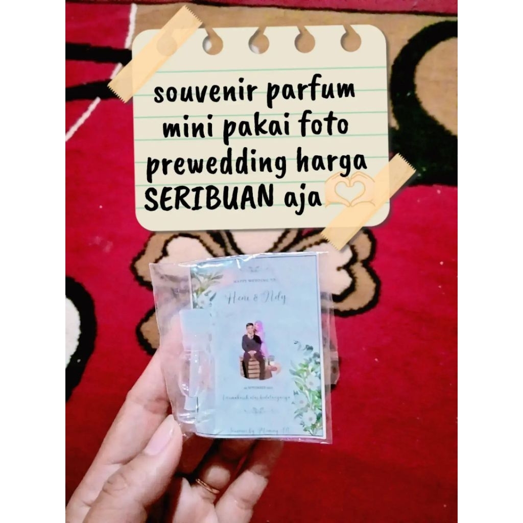 Souvenir parfum mini foto/souvenir murah/souvenir hajatan