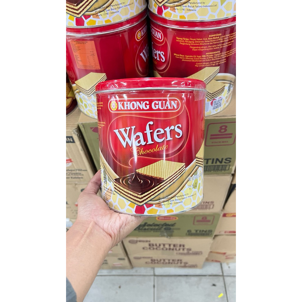 

Khong guan wafers coklat kaleng 600gr (packing free bubblewarp)