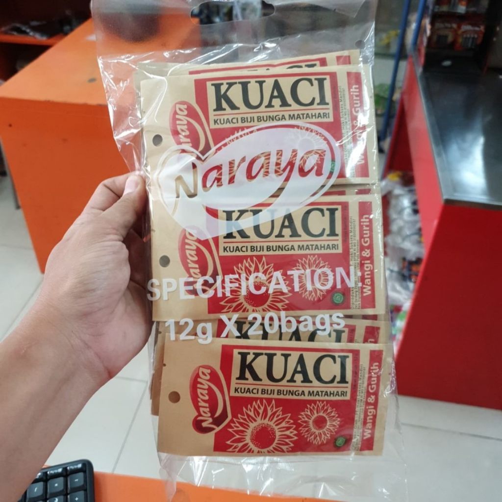 

CHA CHA KUACI 1 BKS 20pcs/Kuaci ChaCha @12g (1ball=20pcs)/Kuaci Chaca 1 Pak Isi 20 Pcs