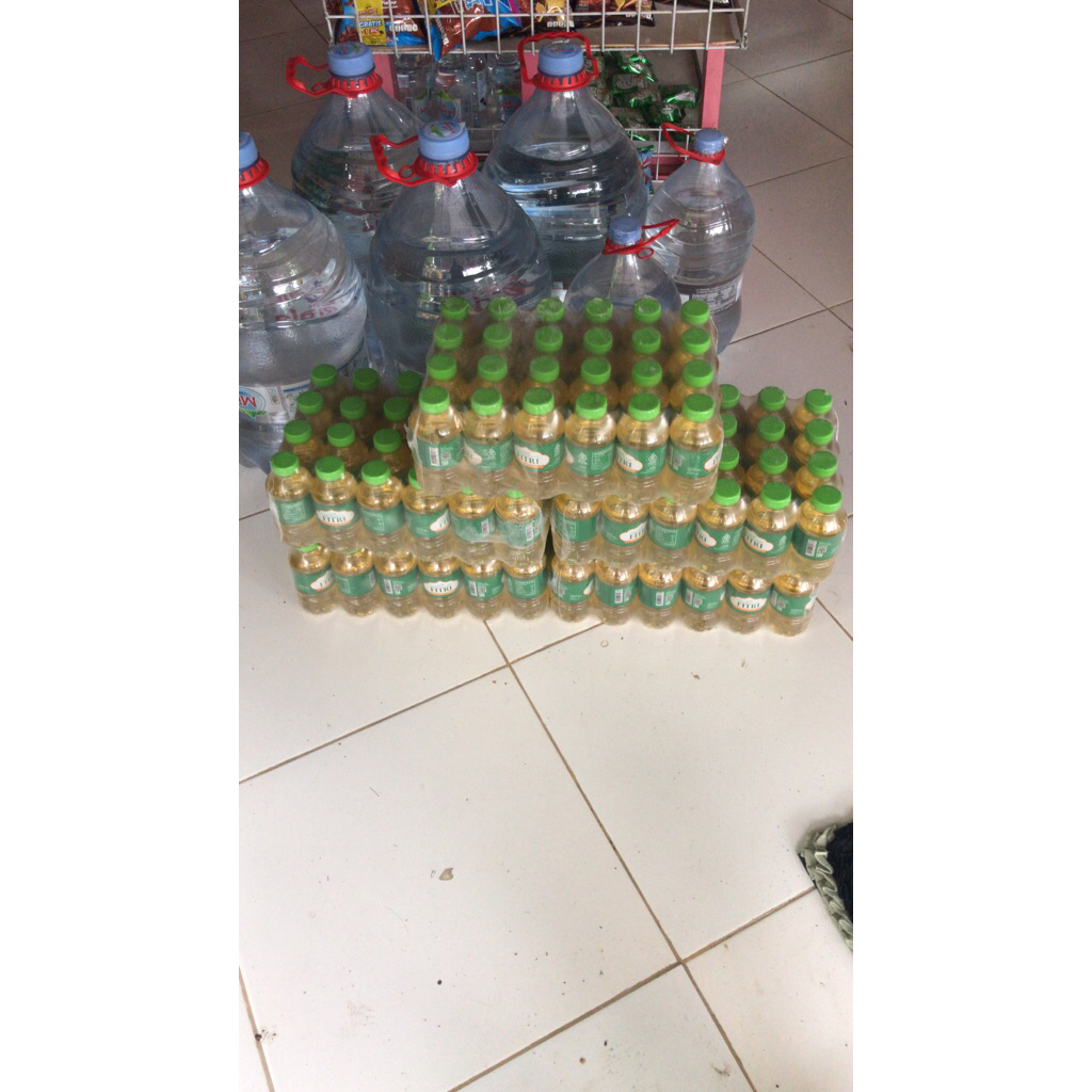 

Minyak fitri 200ml 1 krat isi 24pcs