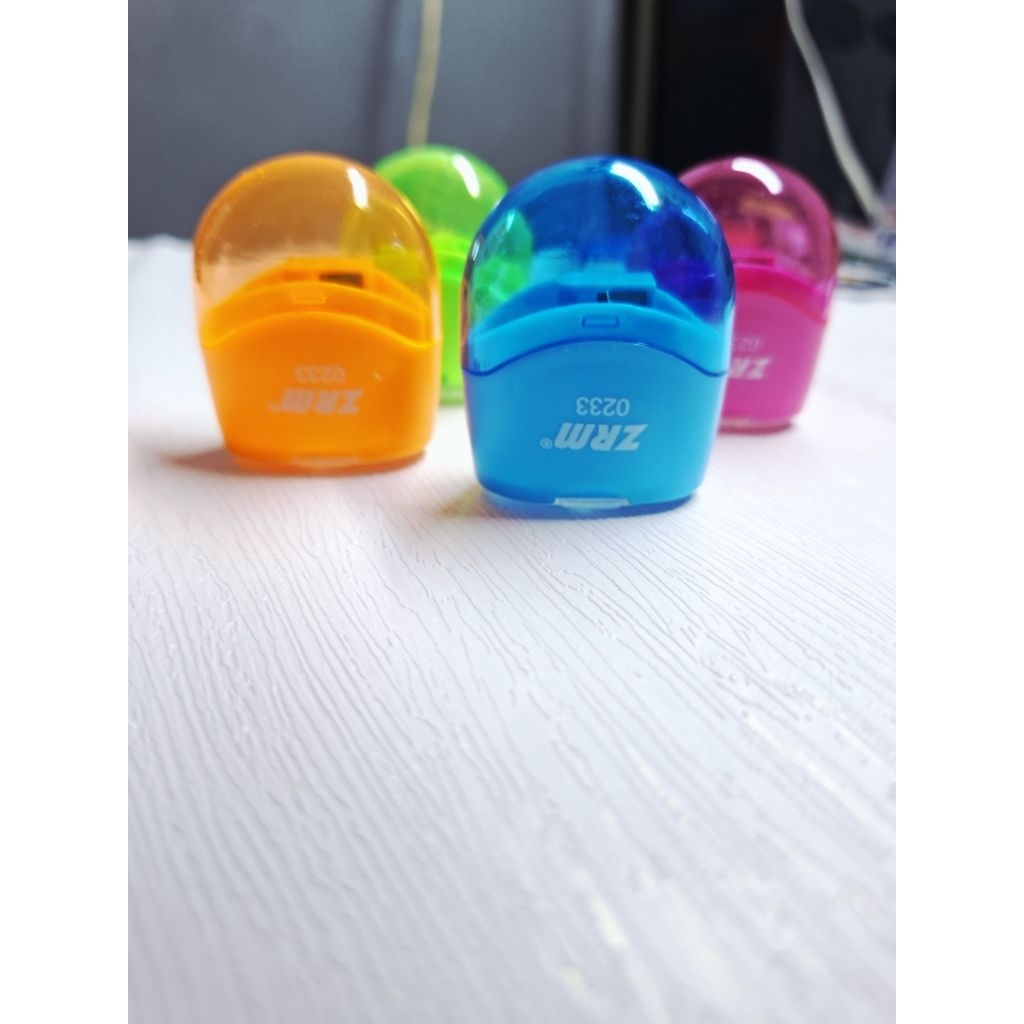 

SERUTAN PENSIL KAYU / ZRM 0233