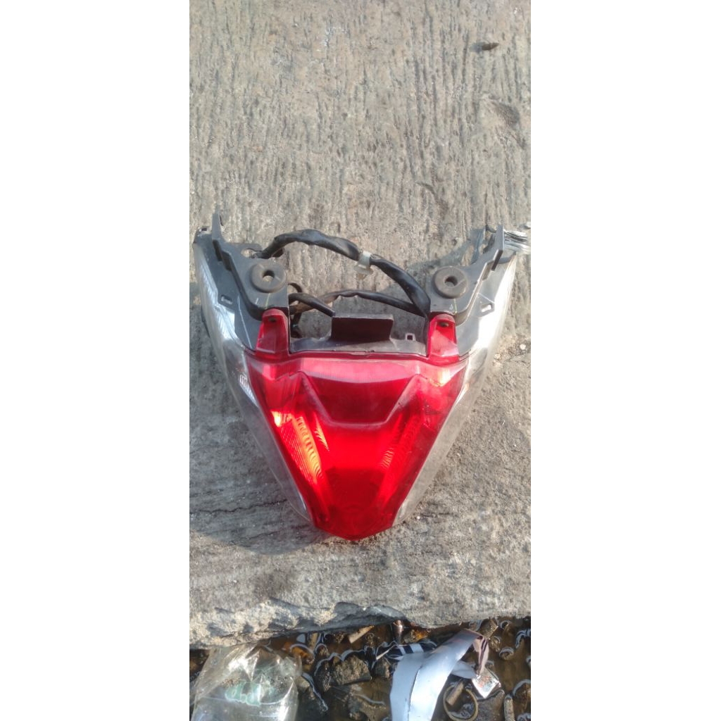 lampu stop belakang beat delux 2021-2023 original cabutan