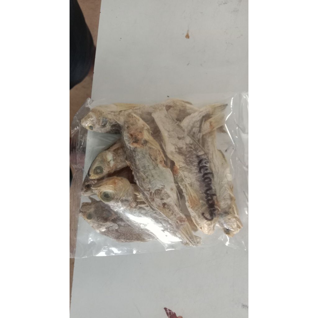 

Ikan asin kelontong murah Rp. 3000