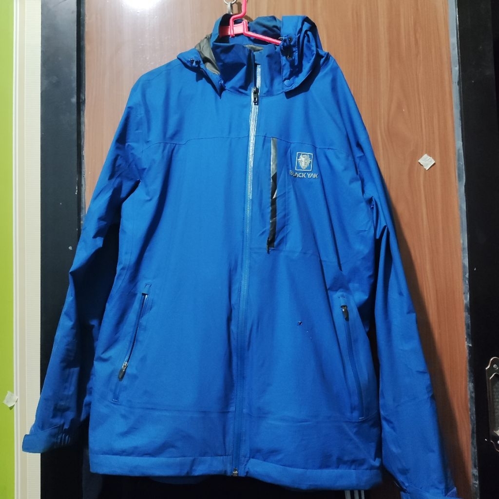 Blackyak gorpcore goretex outdoor