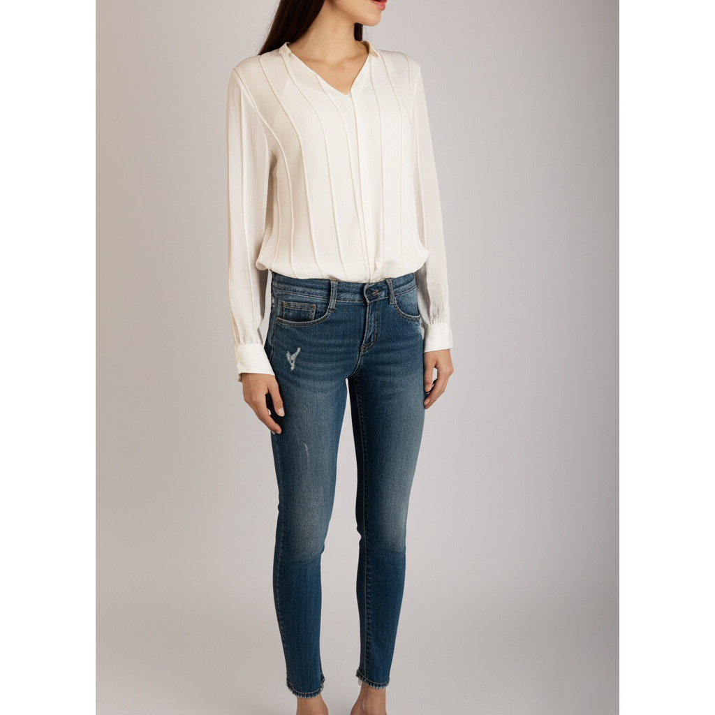 [Preloved] Jeans Highwaist Raw Hem Straight Leg Ripped