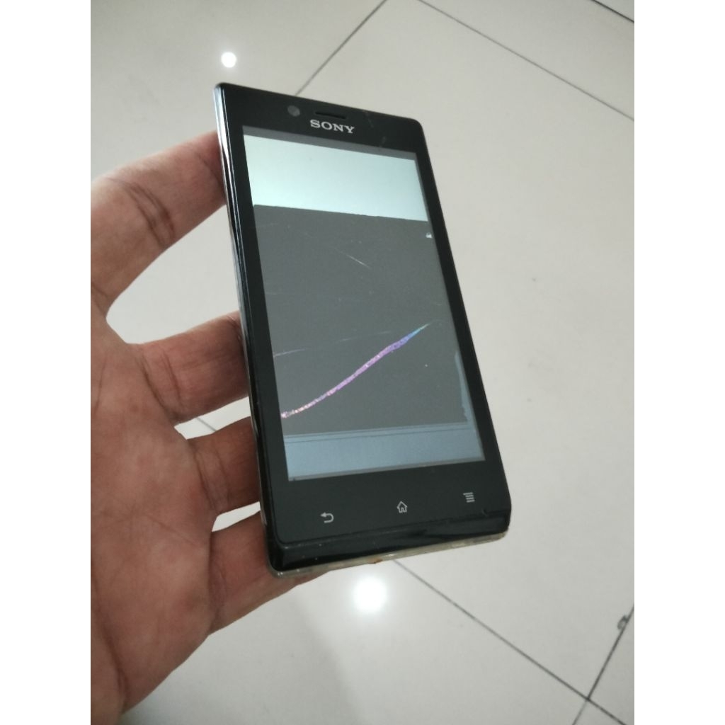SONY Xperia ST26i bahan