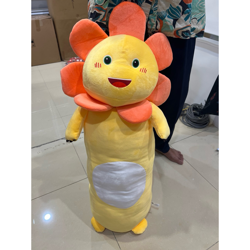 DREAMTOYS96 Guling Peluk Boneka Nailoong MINISO Bunga Bahan Spandex Halus Lembut Size Jumbo