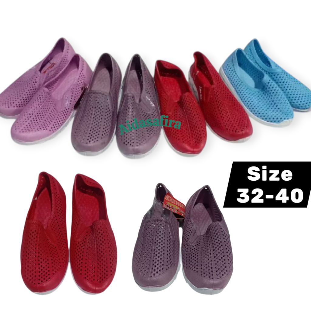 Sepatu karet wanita newEra size 32-40