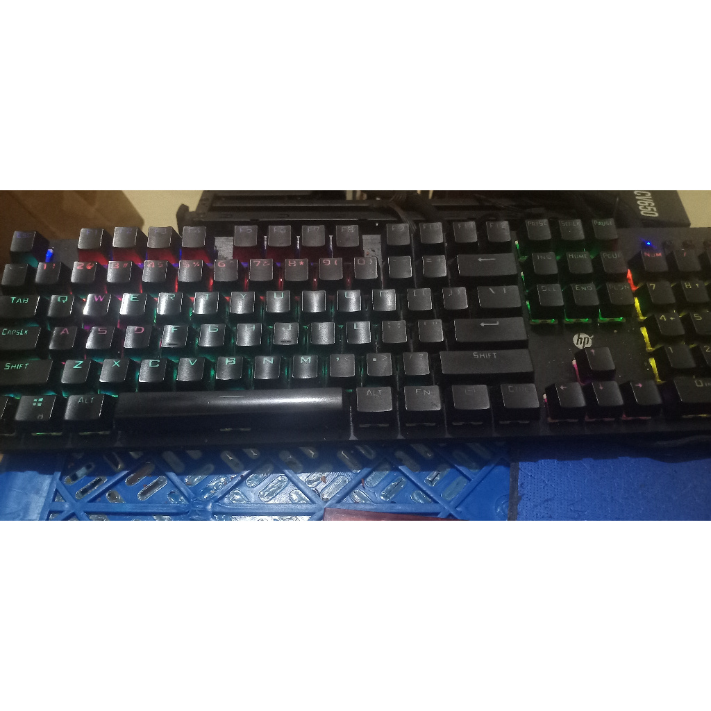 Satu set komputer siap pakai +monitor cek spek