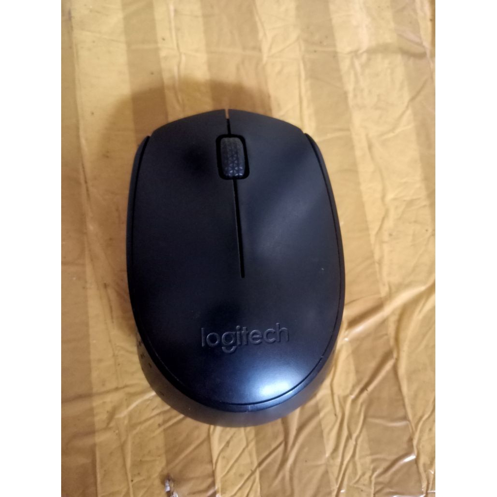 Dijual mouse wireless Logitech B170 second
