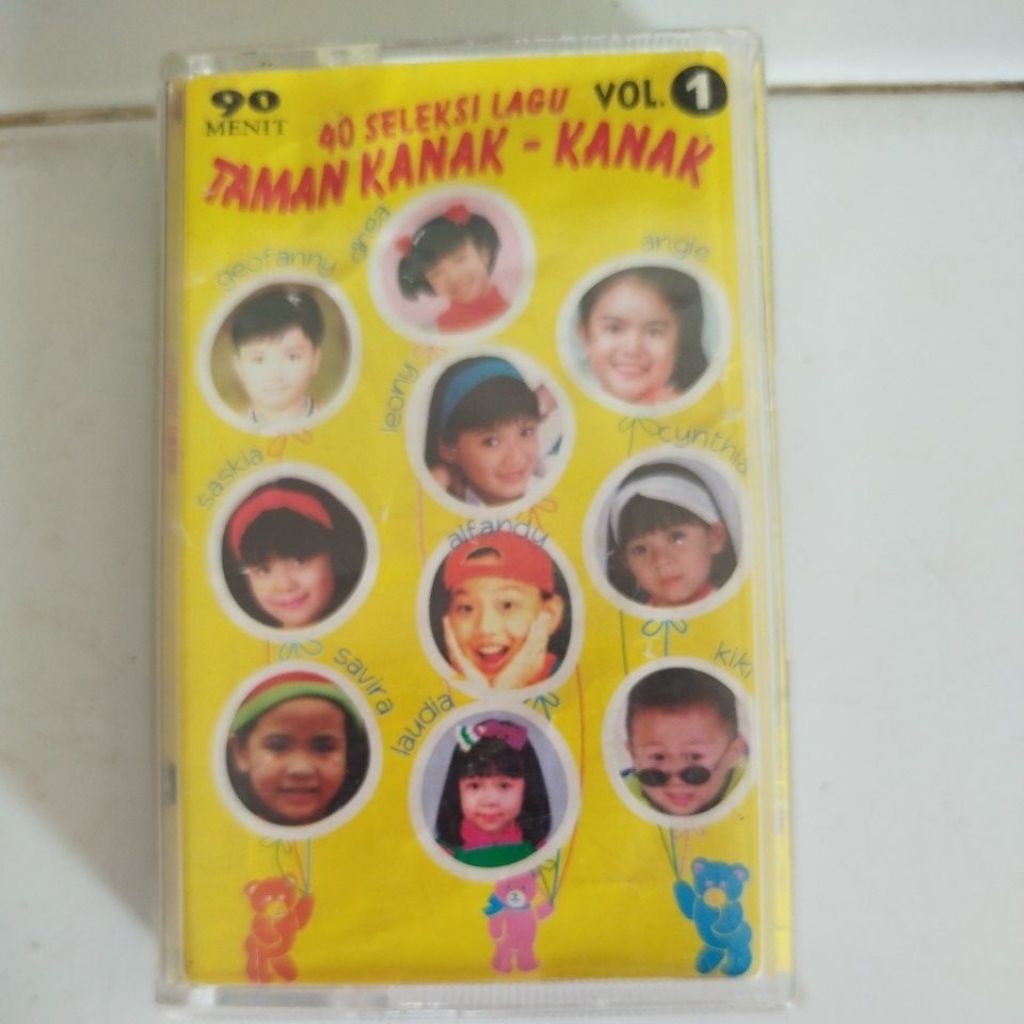Kaset lagu anak-anak