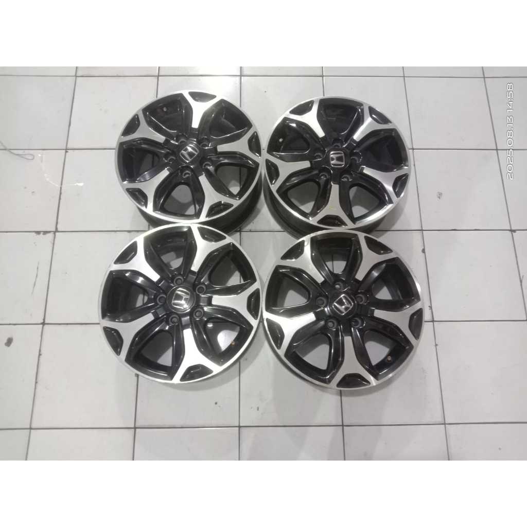 velg bekas copotan std brv r16 pcd 5x114 brv luxio apv new cary granamx dll masuk