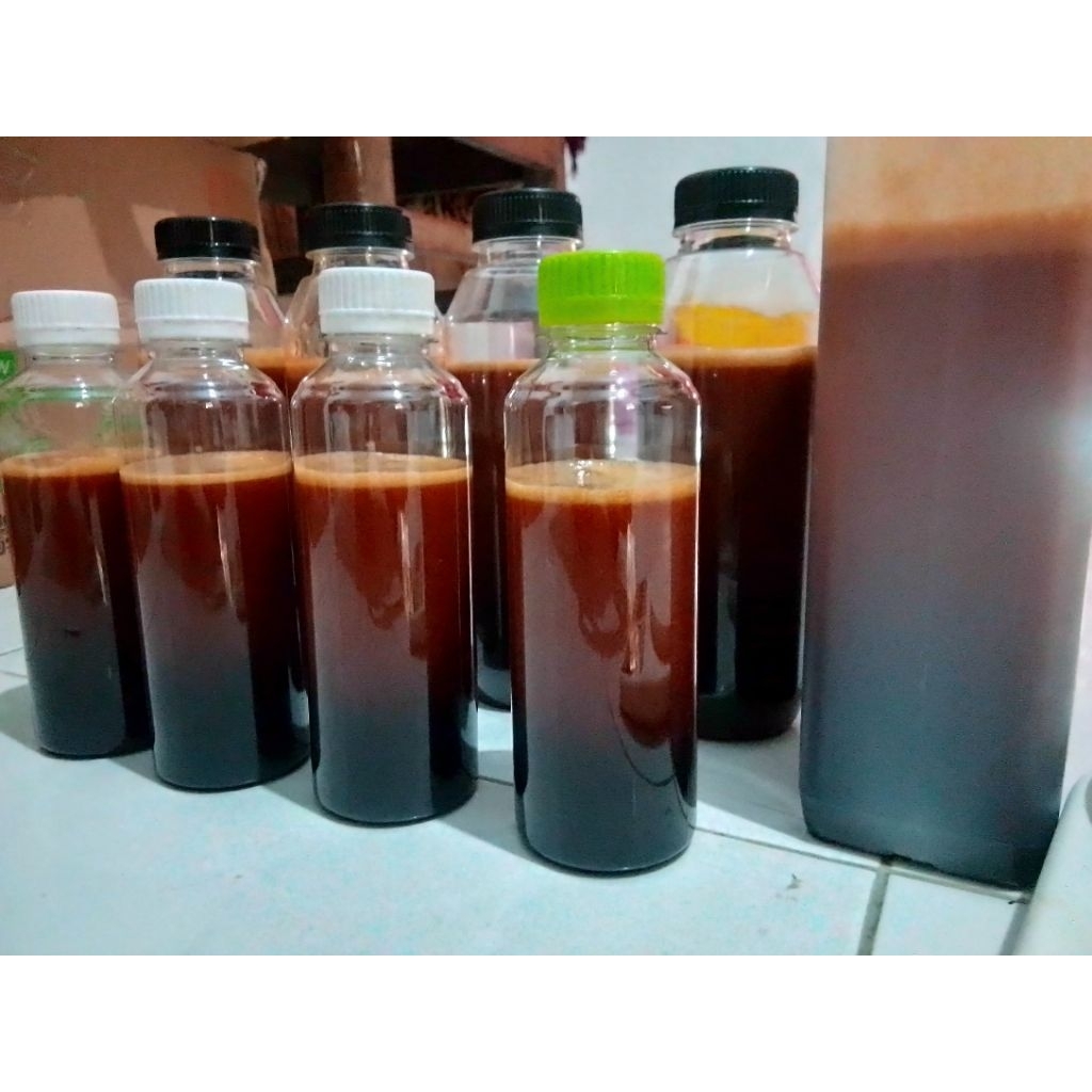 

Madu Hitam Akasia 1kg