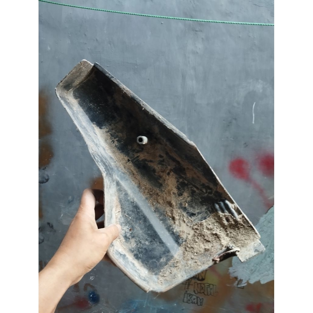 tepong cover akki cover tangki oli samping suzuki a100 ecoonos lama a100x