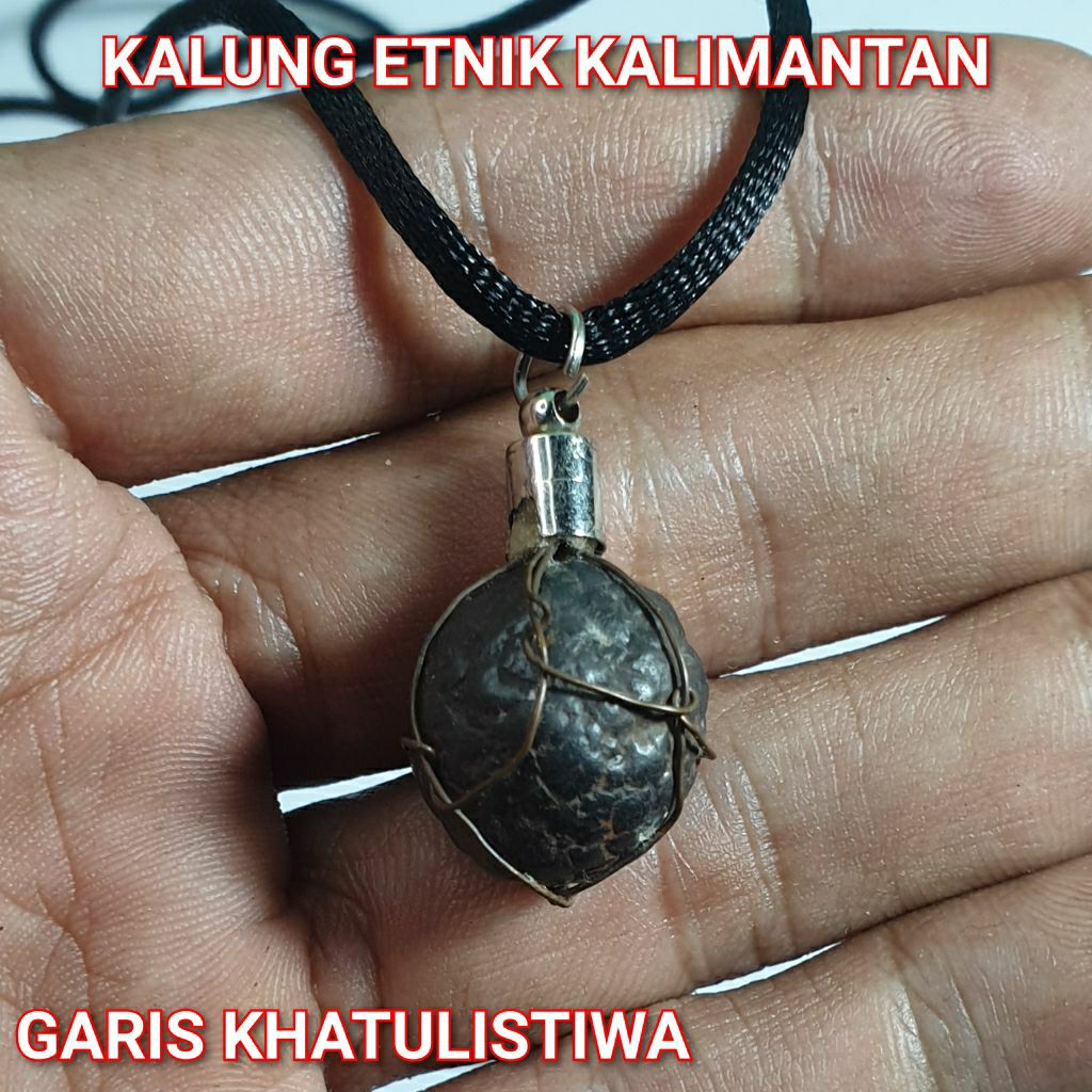 KALUNG ETNIK KALIMANTAN 078