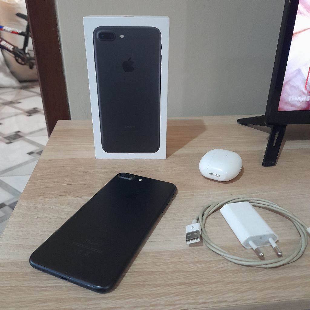HP IPHONE 7 PLUS 128GB IBOX BEKAS PAKAI