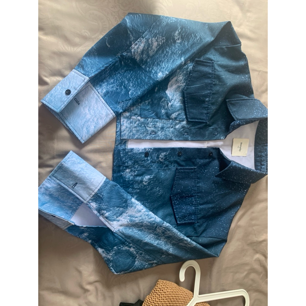 claude everyday crop outer ocean blue