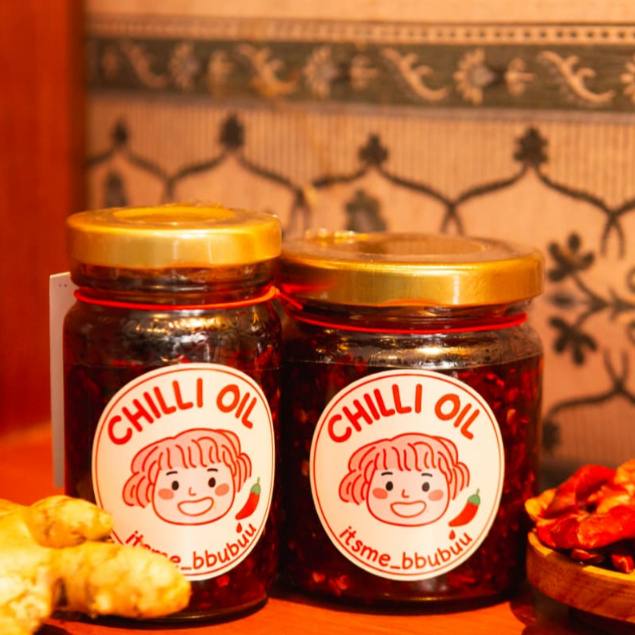 

Chilli Oil by Itsme_bbubuu