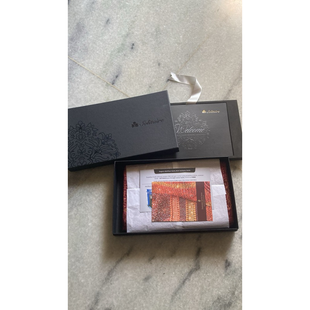 Bca SOLITAIRE welcome gift kain batik Parang Kencana gift merchandise hadiah bca prioritas mandiri u