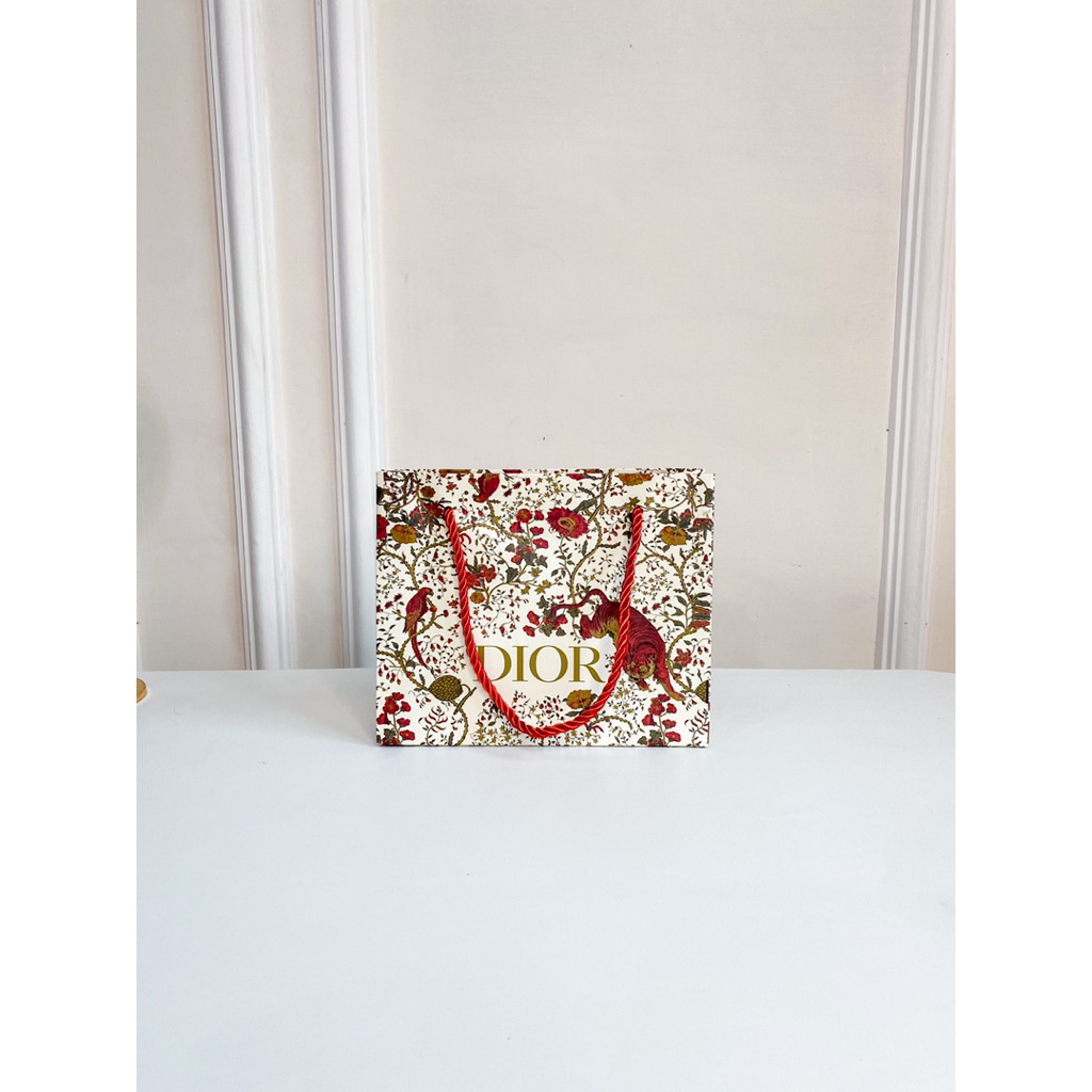 

Paper Bag DR Tiger Pattern Limited Edition Authentic Paperbag Makeup Parfum Original Store