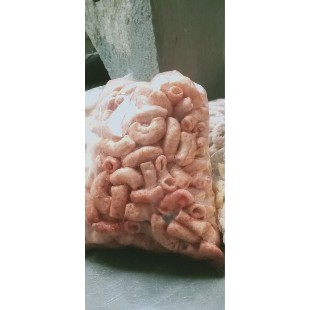

kerupuk makaroni /snack/cemilan