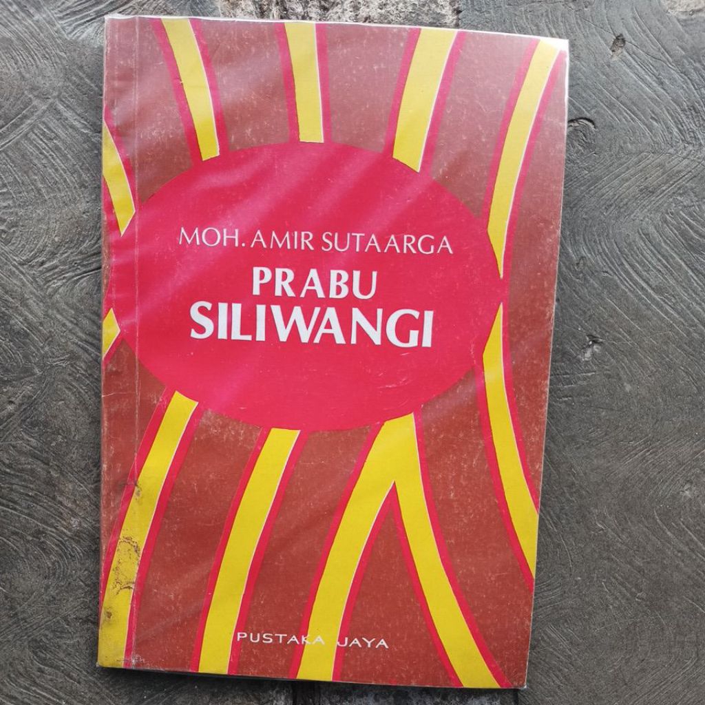 Buku MOh. Amir SUTA ARGA PRABU SILIWANGI