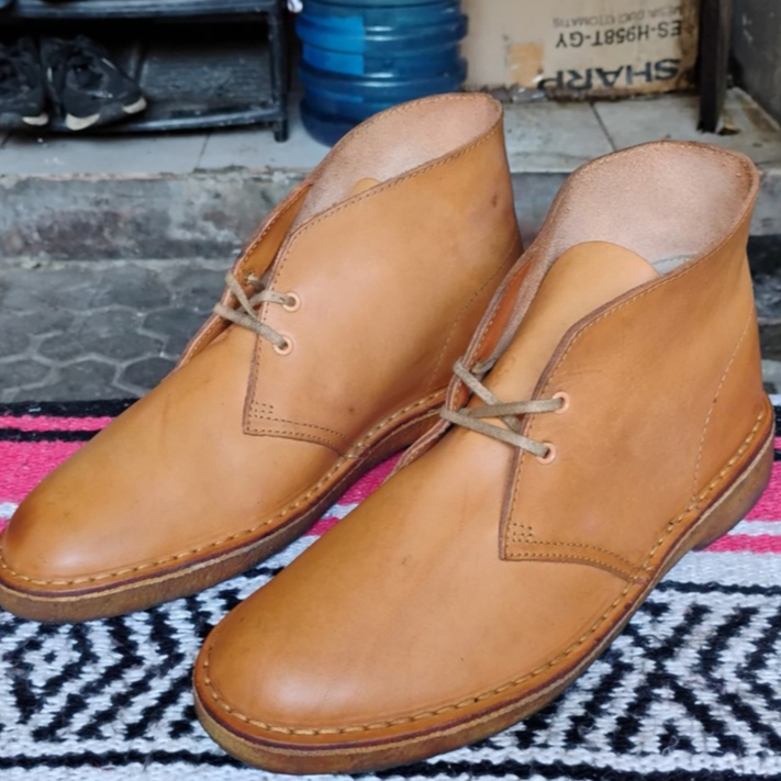 Clarks Desert Boot Tan Leather size 41 (wallabee trek barbour merc london baracuta  ben sherman docm