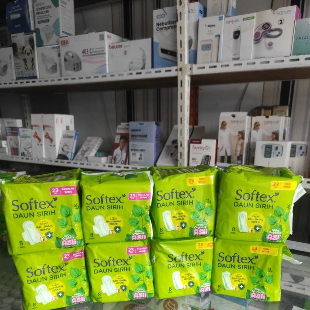 Softex daun sirih 23cm isi 8pcs