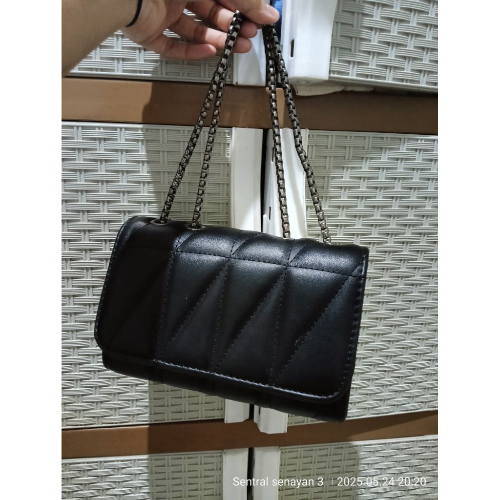 HON&YAN Sling Bag Shoulder Bag Hitam
