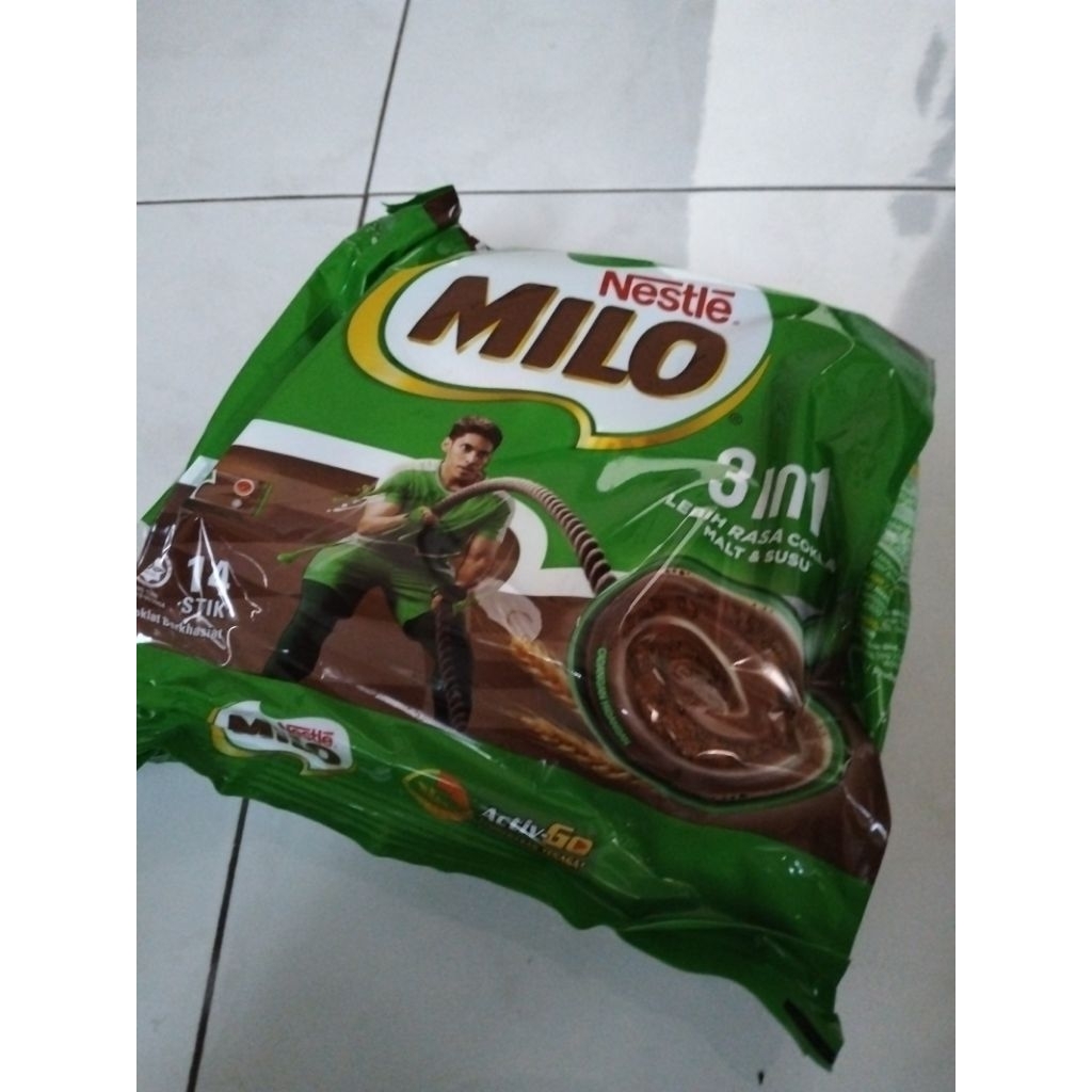

MILO MINUMAN COKLAT 3IN1