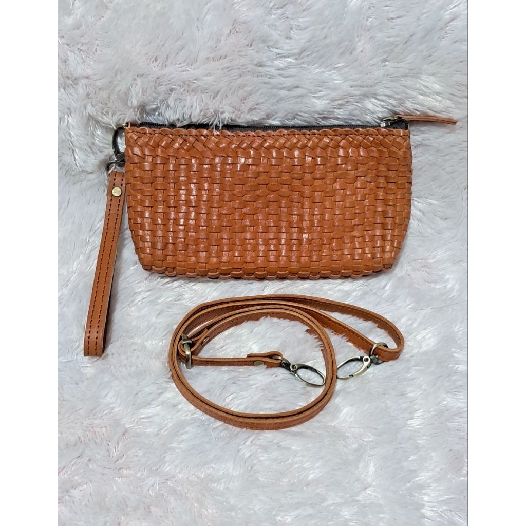Tas Hp kulit asli di anyam/tas selempang/dompet/clutch kulas