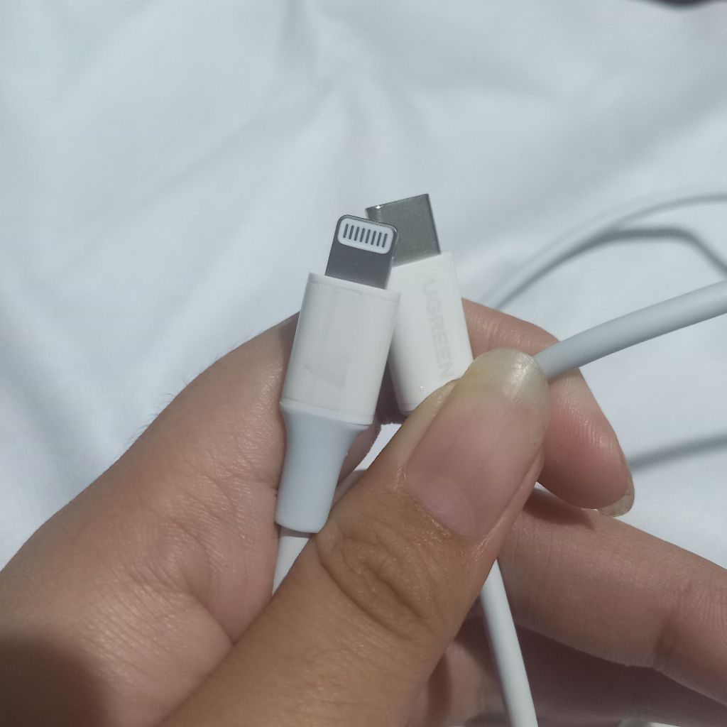 Preloved second UGREEN Charger kabel data MFI iPhone 11 12 13 14 PD Type C to Lightning Fast Chargin