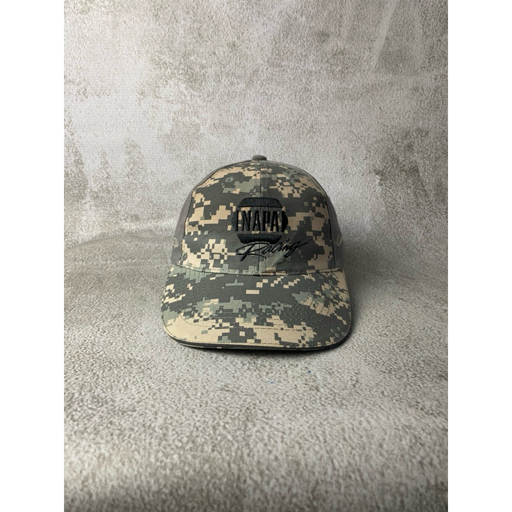 Topi Napa Racing army motif