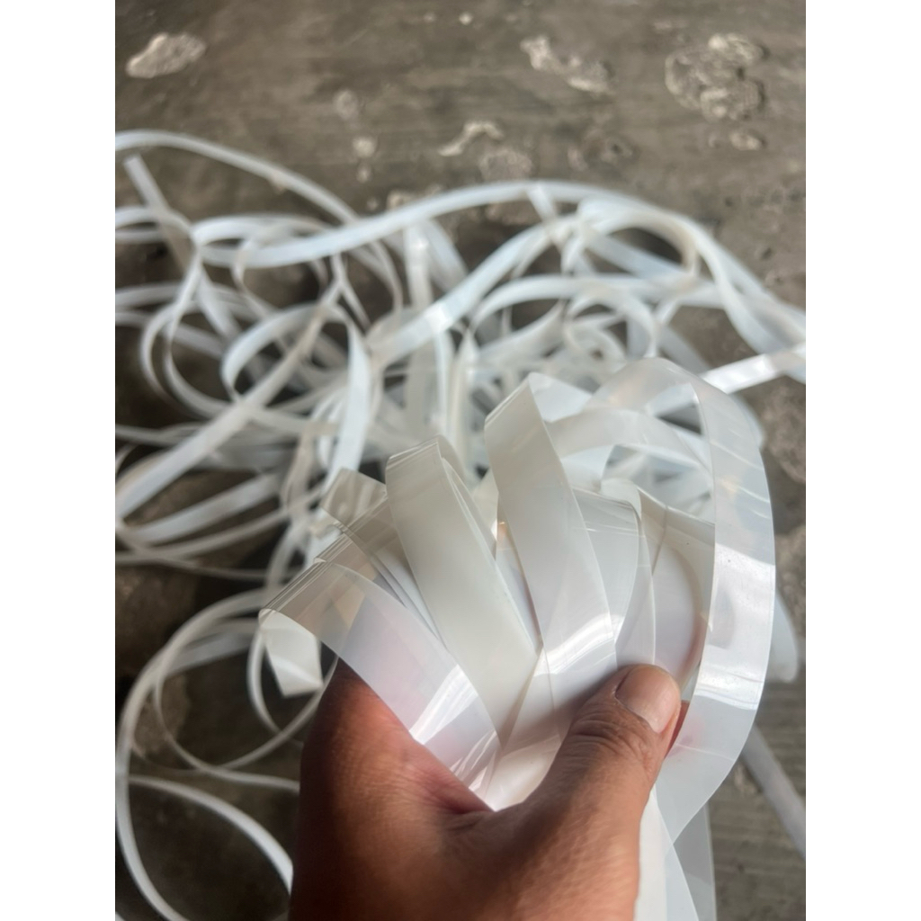 pita sendaren layangan