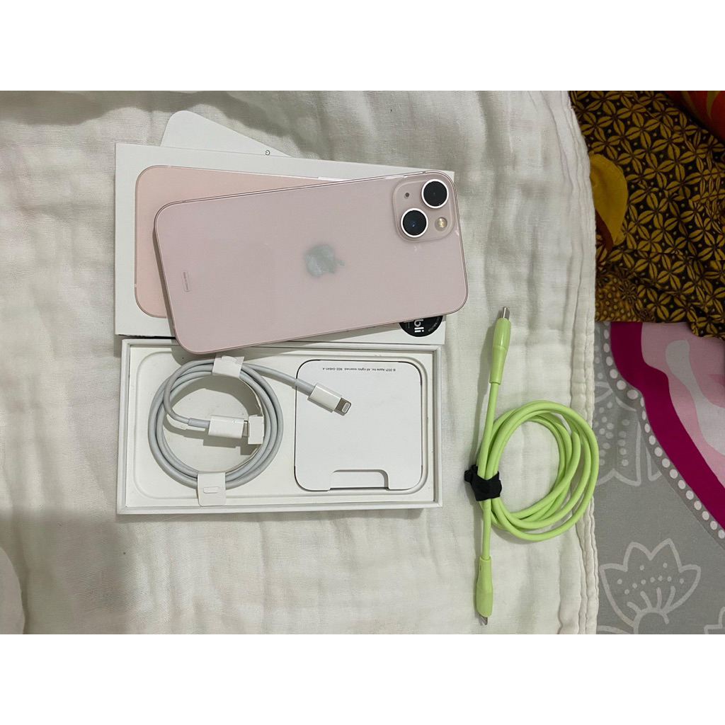 iphone 13 pink