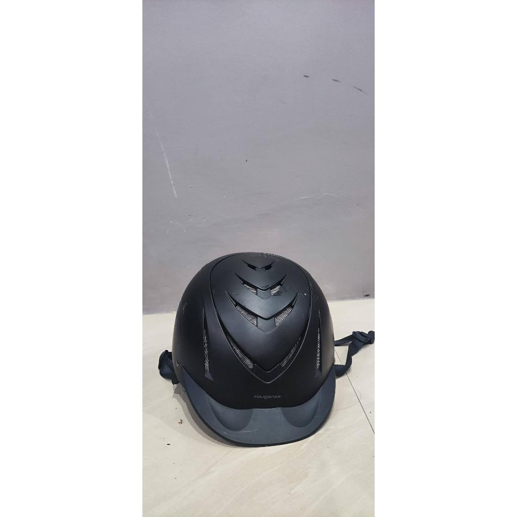 Helm Berkuda Merk Foganza Decathlon Ukuran M Second Jarang Dipakai