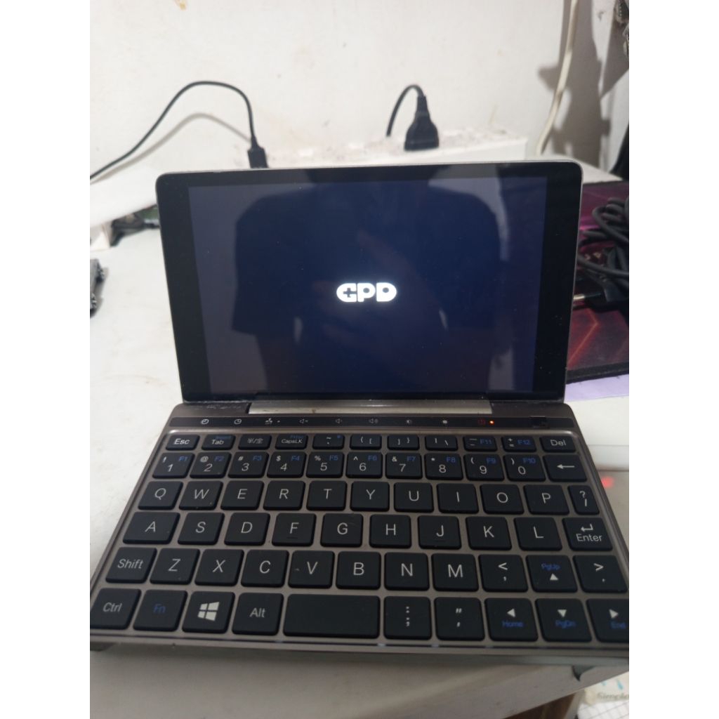 GPD POCKET 2 (gabisa nyala ke booting screen)