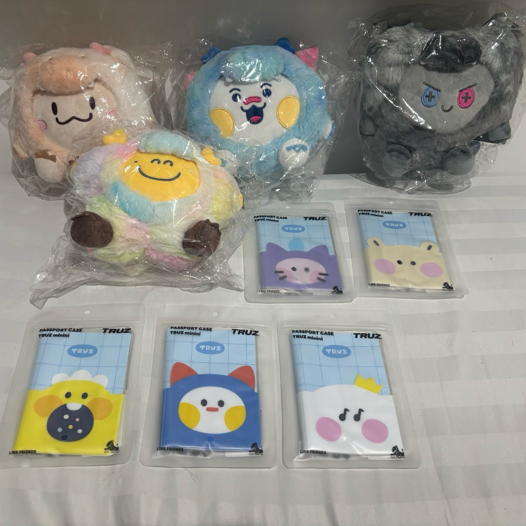 TRUZ Line Friends Dragon Sitting Flat Fur Romy Podong Ruru Doll