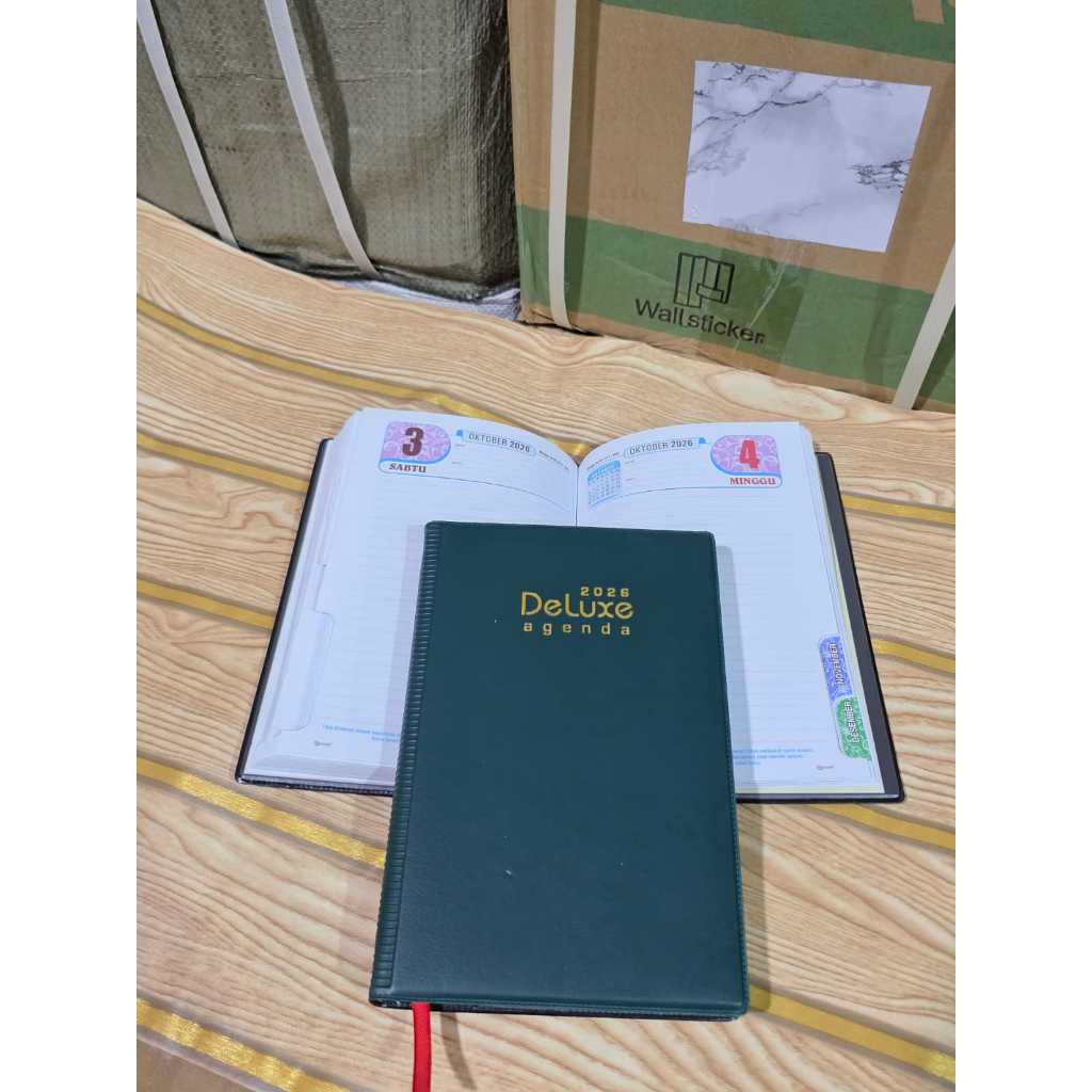 

BUKU AGENDA2026 KERJA DELUXE KERTAS KREAM DAN PUTIH - ISI PUTIH RANDM